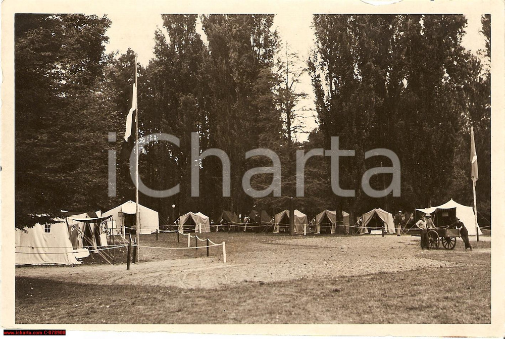 Fotografia d epoca originale 1935 MILANO Attendamento C.A.I. vera fotografia 1