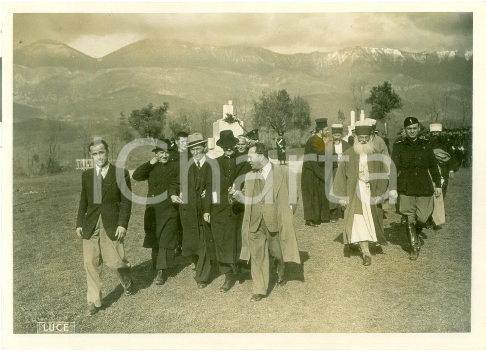 Fotografia d epoca originale 1940 TIRANA ALBANIA Corteo sacerdoti per traslazione salma poeta Naim FRASHERI 1