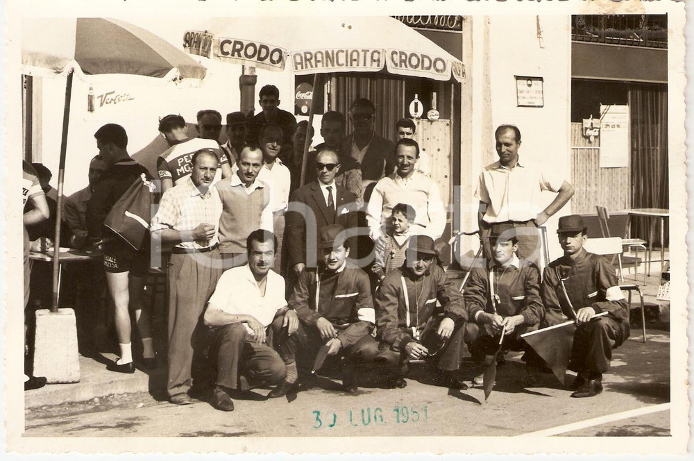 Fotografia d epoca originale 1961 OSPITALETTO DI CORMANO 3° Coppa ALDO RIVA PEDALE MONZESE servizio d ordine 1