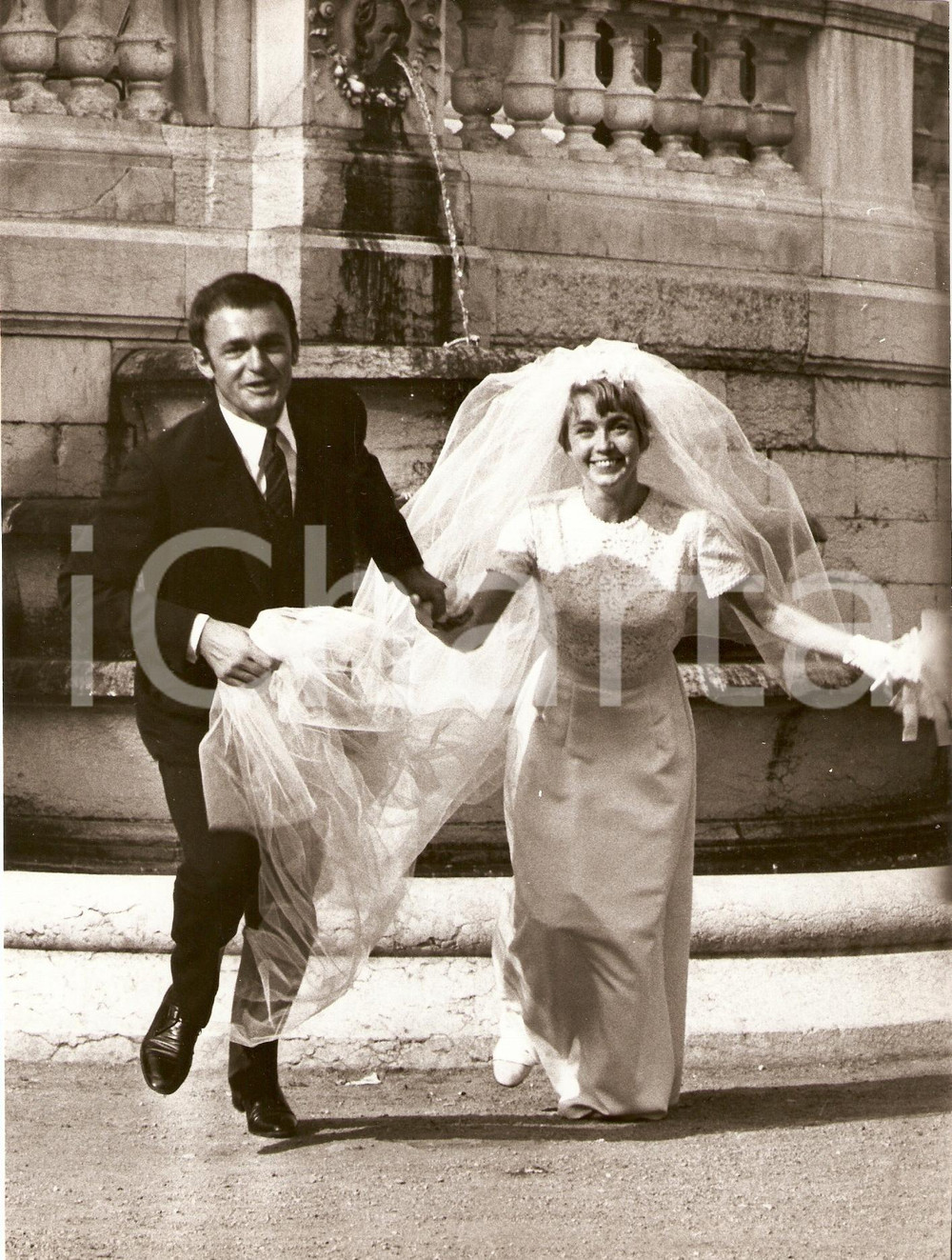 Fotografia d epoca originale 1968 CE SACRE  GRANDPERE Yves LEFEBVRE Marie DUBOIS Foto di scena 1