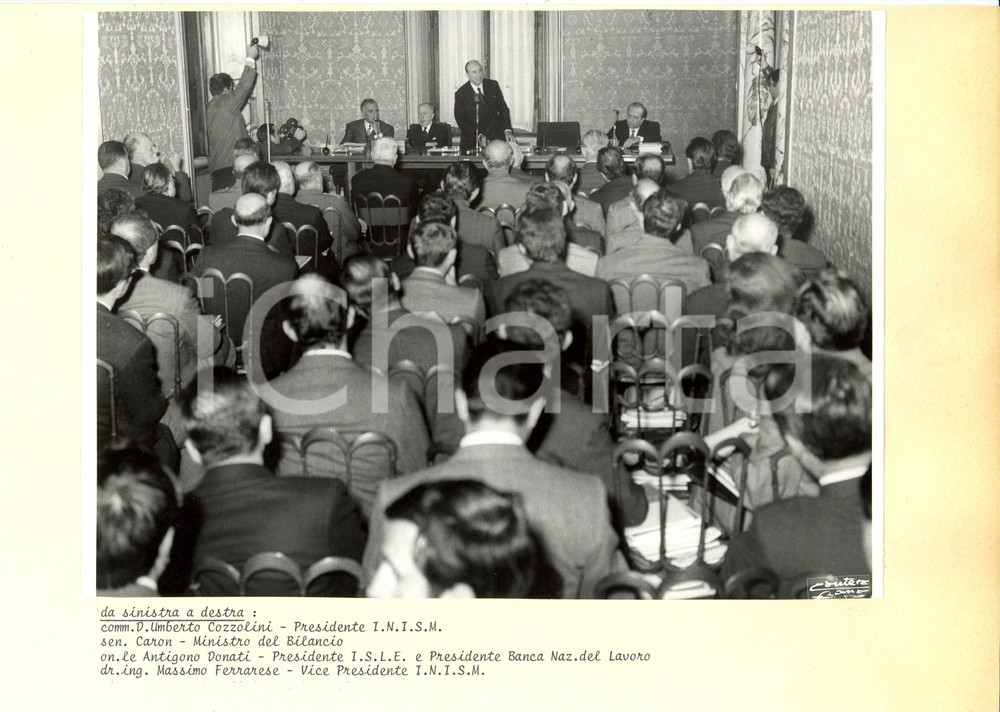 Fotografia d epoca originale 1969 ROMA Convegno ISLE  Antigono DONATI Presidente durante relazione Foto 1