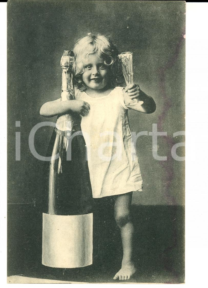Cartolina originale da collezione 1905 ca Bambina brinda con vini ECKEL Cartolina VINTAGE FP NV 1