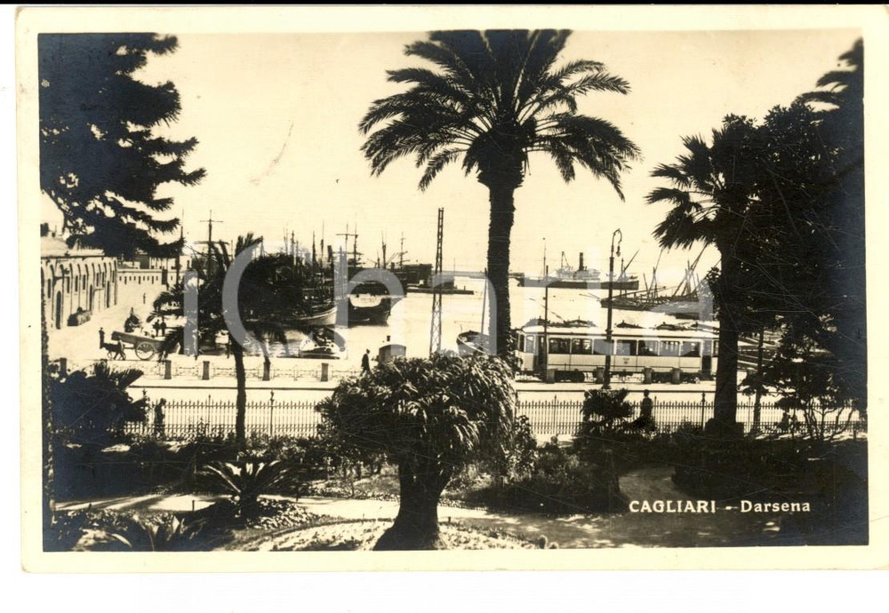 Cartolina originale da collezione 1930 CAGLIARI Veduta della DARSENA Cartolina ANIMATA FP VG 1