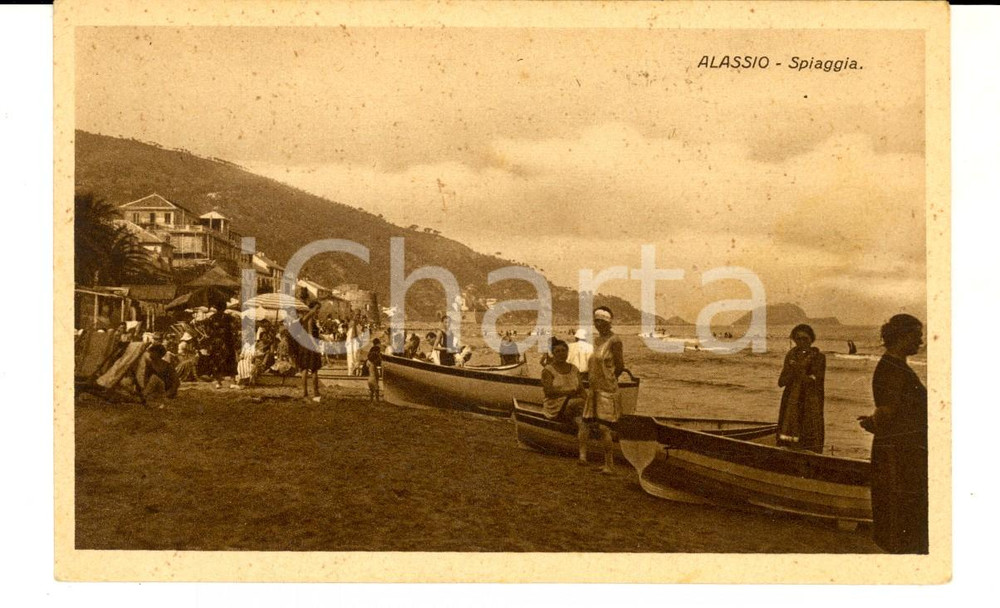 Cartolina originale da collezione 1930 ca ALASSIO SV Spiaggia affollata Cartolina ANIMATA VINTAGE FP NV 1