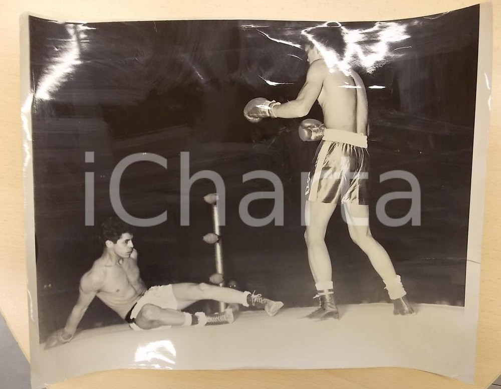 Fotografia d epoca originale 1962 SAN FRANCISCO BOXE Pugile Jesse MONTION al tappeto Fotografia cm 36 x 28 1