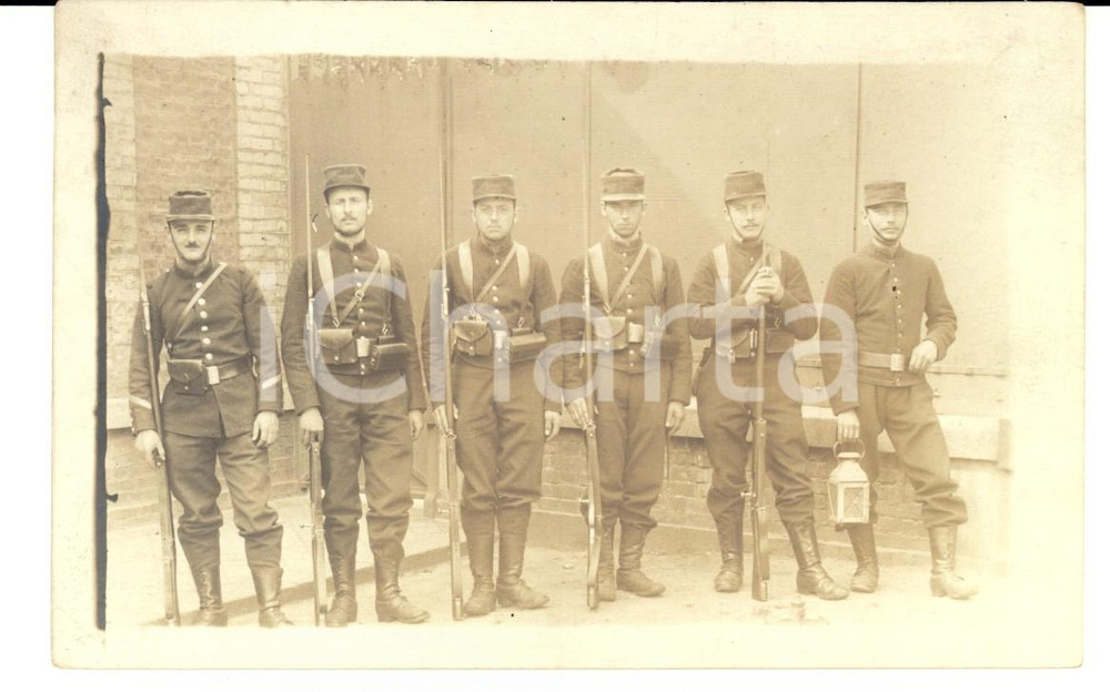 Fotografia d epoca originale 1915 ca WW1 FRANCIA Soldati di fanteria in tenuta di marcia Foto FP 1