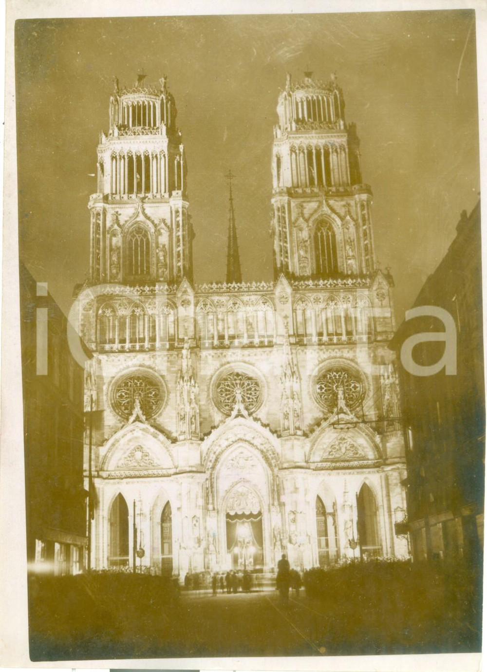 Fotografia d epoca originale 1935 ca ORLEANS F Cattedrale illuminata per feste Giovanna D ARCO Fotografia 1