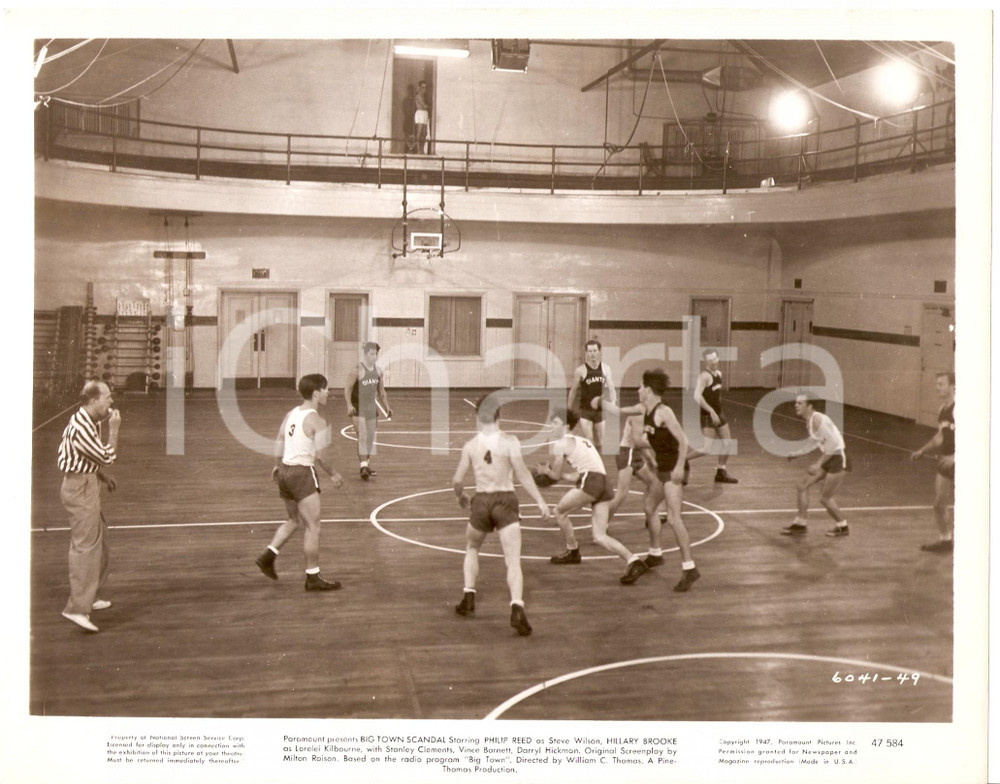 Fotografia d epoca originale 1948 BIG TIME SCORE Partita di basket Regia di William C. THOMAS Foto di scena 1