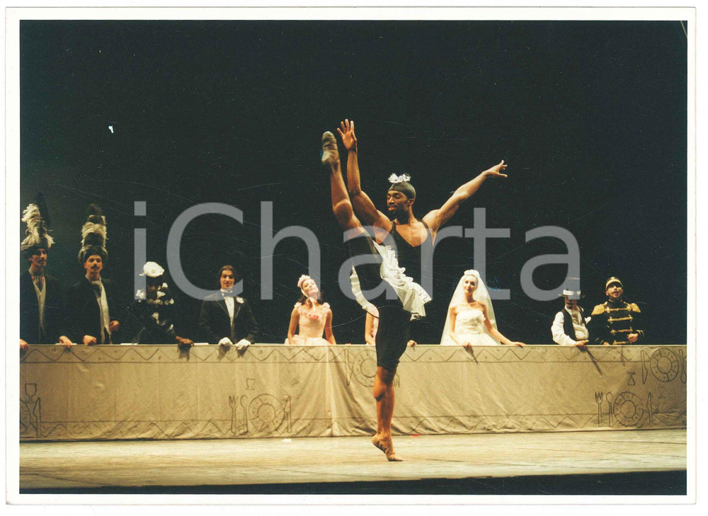 Fotografia d epoca originale 2001 PALERMO Teatro Massimo  Desmond RICHARDSON MariÃ©s de la Tour Eiffel Foto 1