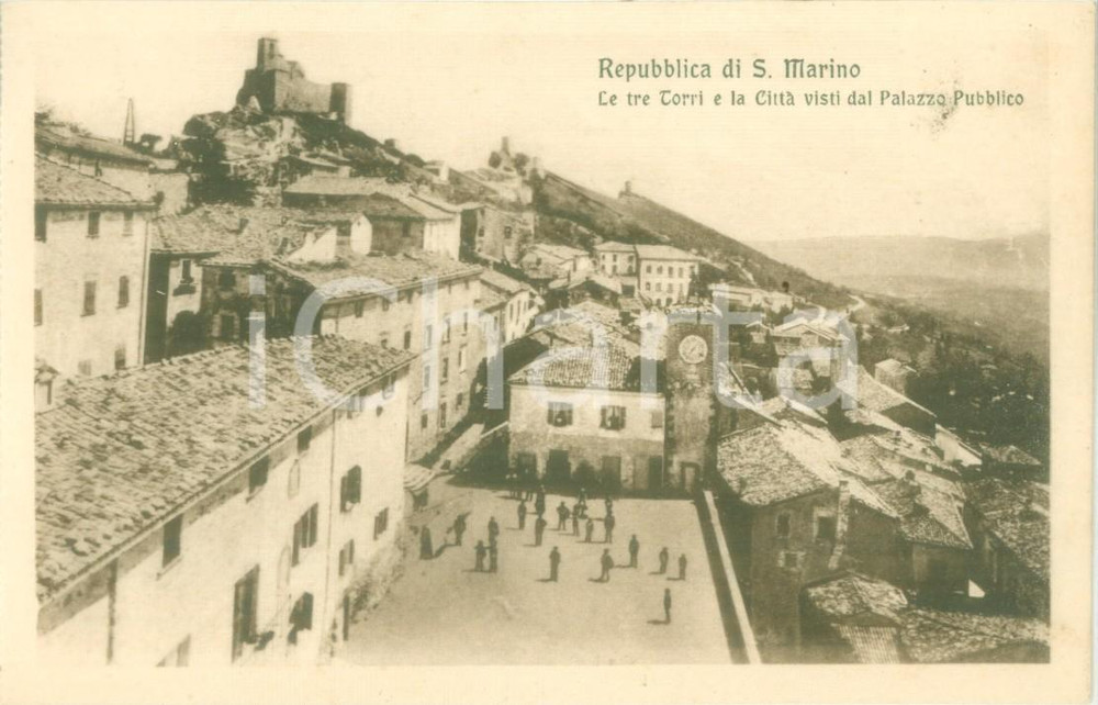 Cartolina originale da collezione 1930 ca REPUBBLICA DI SAN MARINO Le Tre Torri e la CittÃ  Cartolina FP NV 1