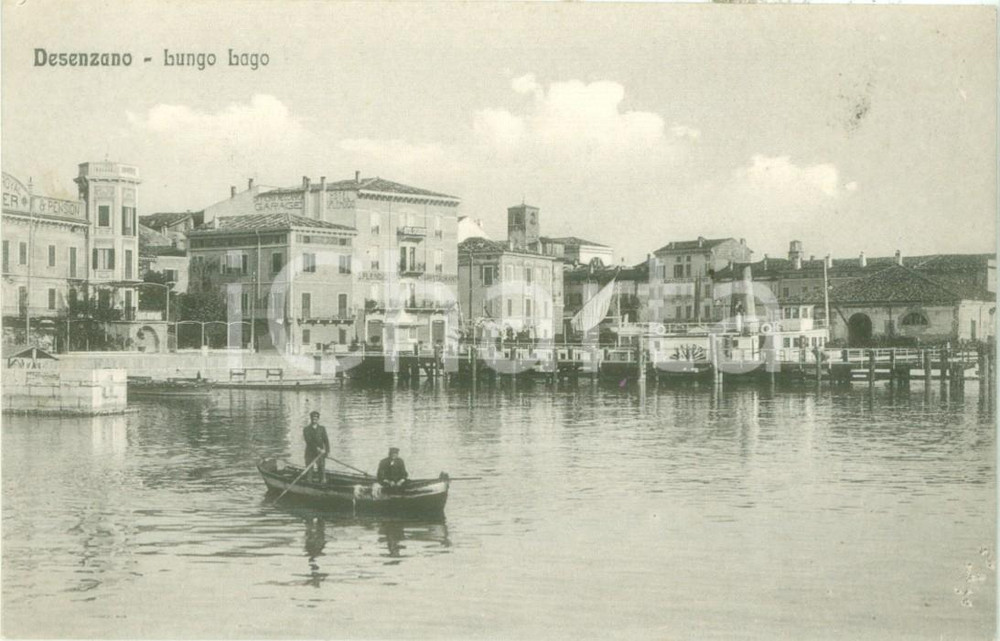 Cartolina originale da collezione 1920 ca DESENZANO SUL GARDA BS Barchetta e vaporetto sul lago Cartolina FP NV 1