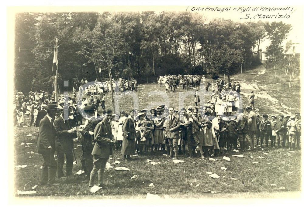 Fotografia d epoca originale 1917 SAN MAURIZIO / BRUNATE Gita profughi e figli di richiamati  Foto 14x10 1