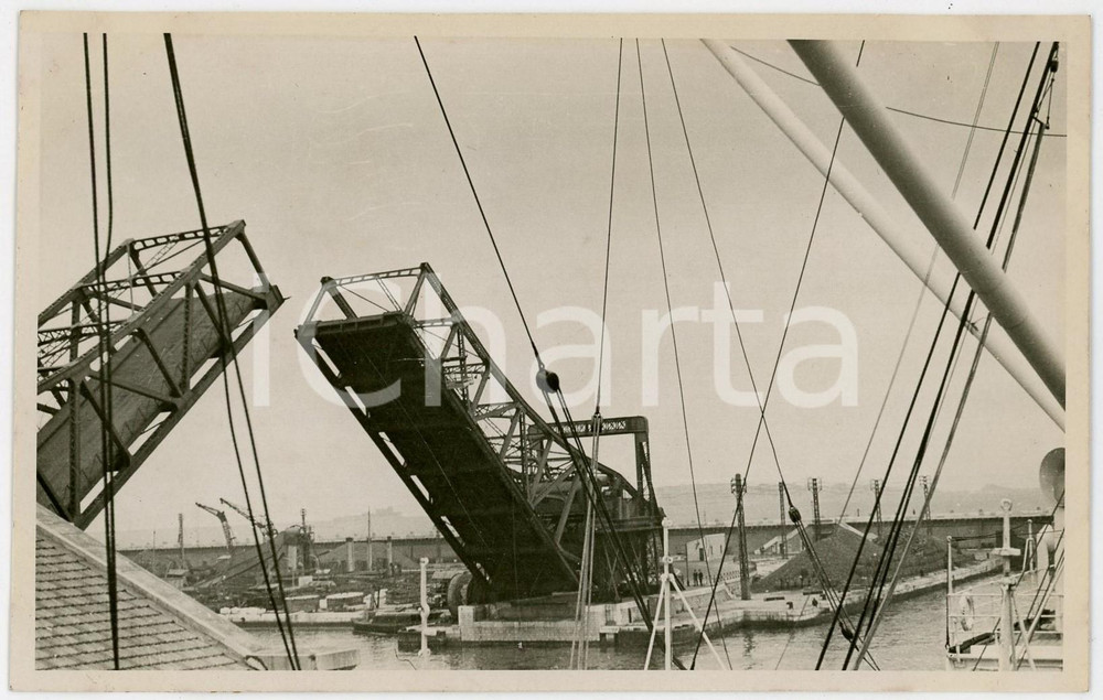 Fotografia d epoca originale 1937 MARSIGLIA Porto   Ponte semovente in apertura  REAL PHOTO cm 13,5 x 8,5 1