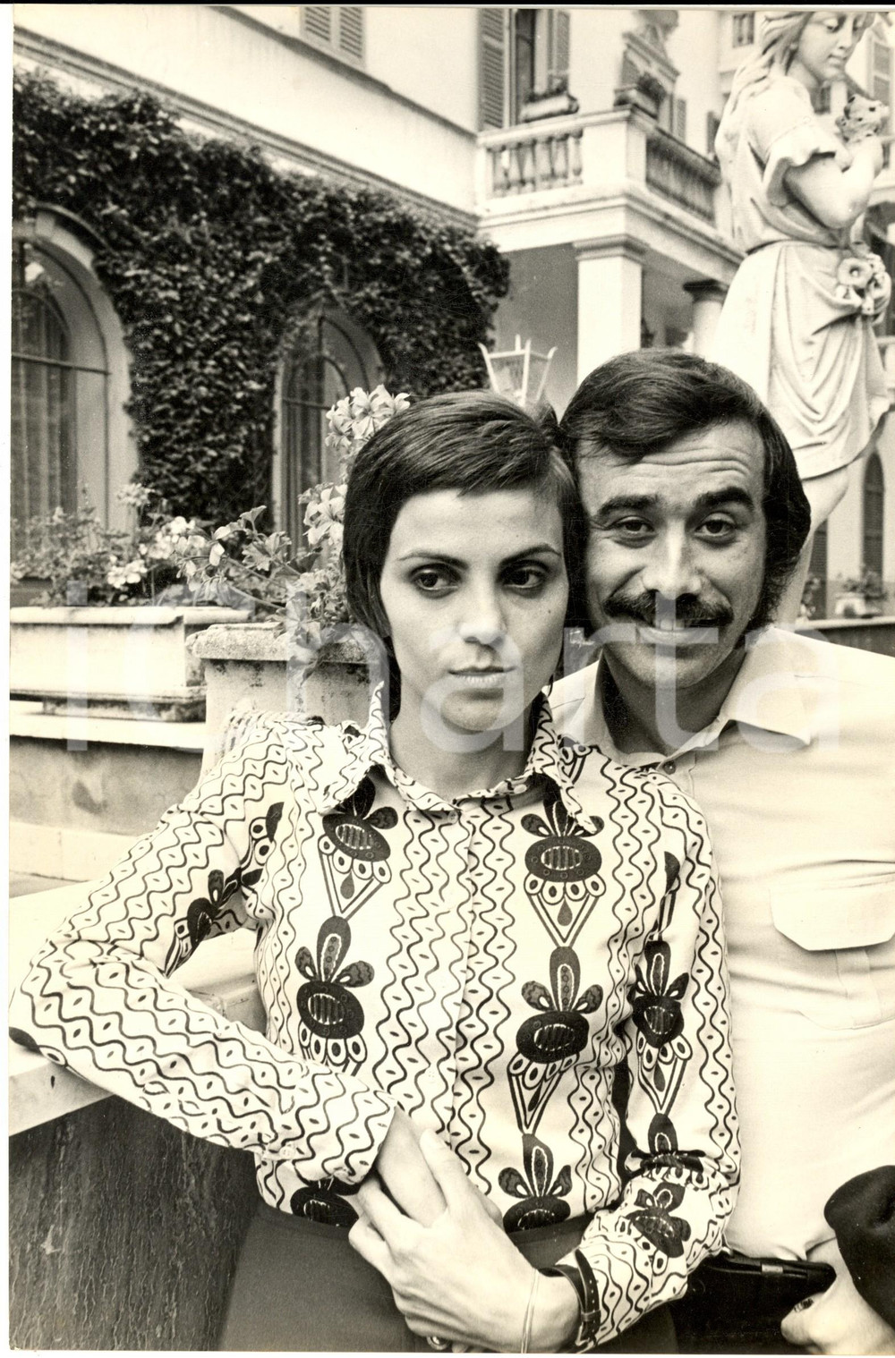 1970 ca COSTUME ITALIA Cantante Piero FOCACCIA con la moglie (3) - Foto 20x30 cm