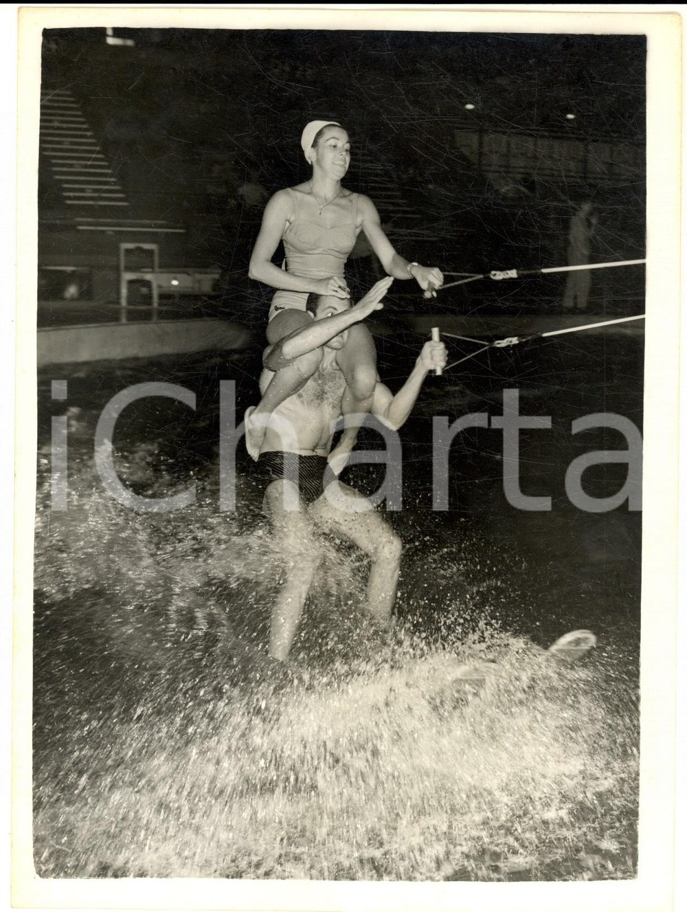 1956 LONDON WEMBLEY - WATER SKIING - Simon KHOURY Marina DORIA *Photo 15x20 cm