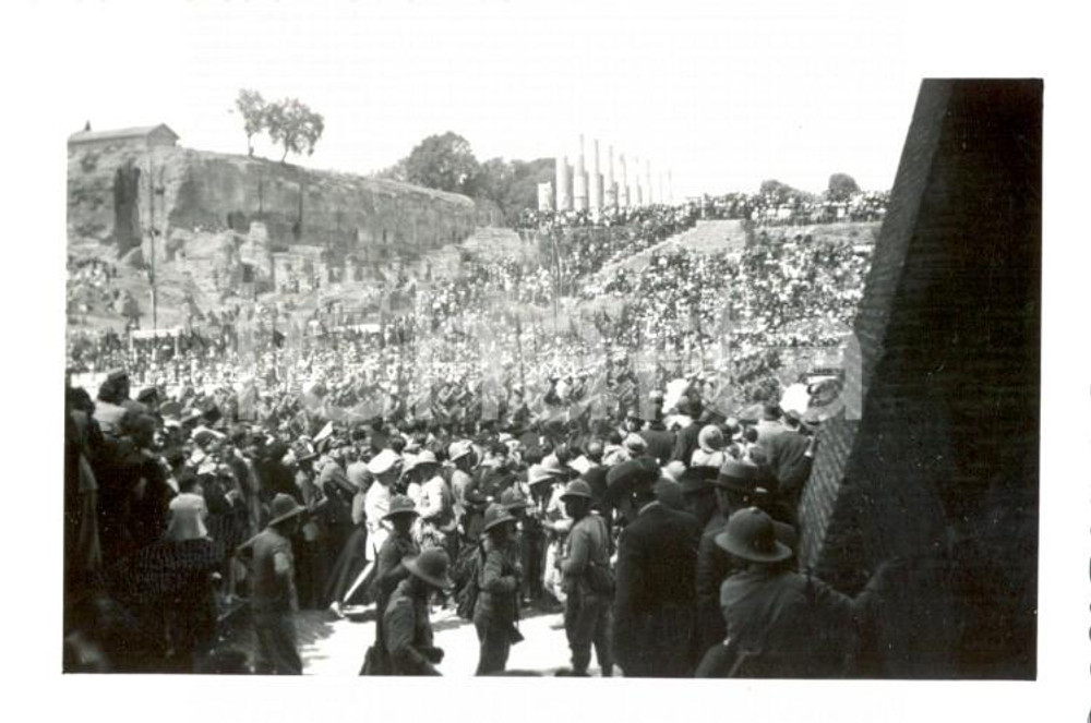 Fotografia d epoca originale 1937 ROMA 1° Anniversario dell Impero  Celebrazioni ai FORI IMPERIALI 6x9 cm 1