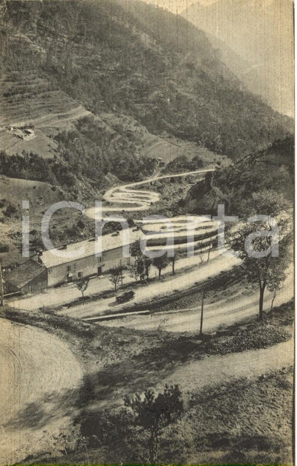 Cartolina originale da collezione 1941 TENDA (F) VALLE ROIA Automobile sui tornanti della strada di VIEVOLA *FP VG 1