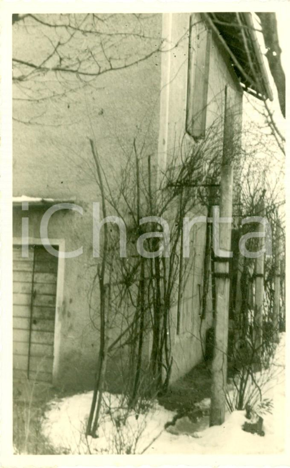 Fotografia d epoca originale 1950 VIGEVANO PV Scorcio di cascina innevata in campagna Fotocartolina 1