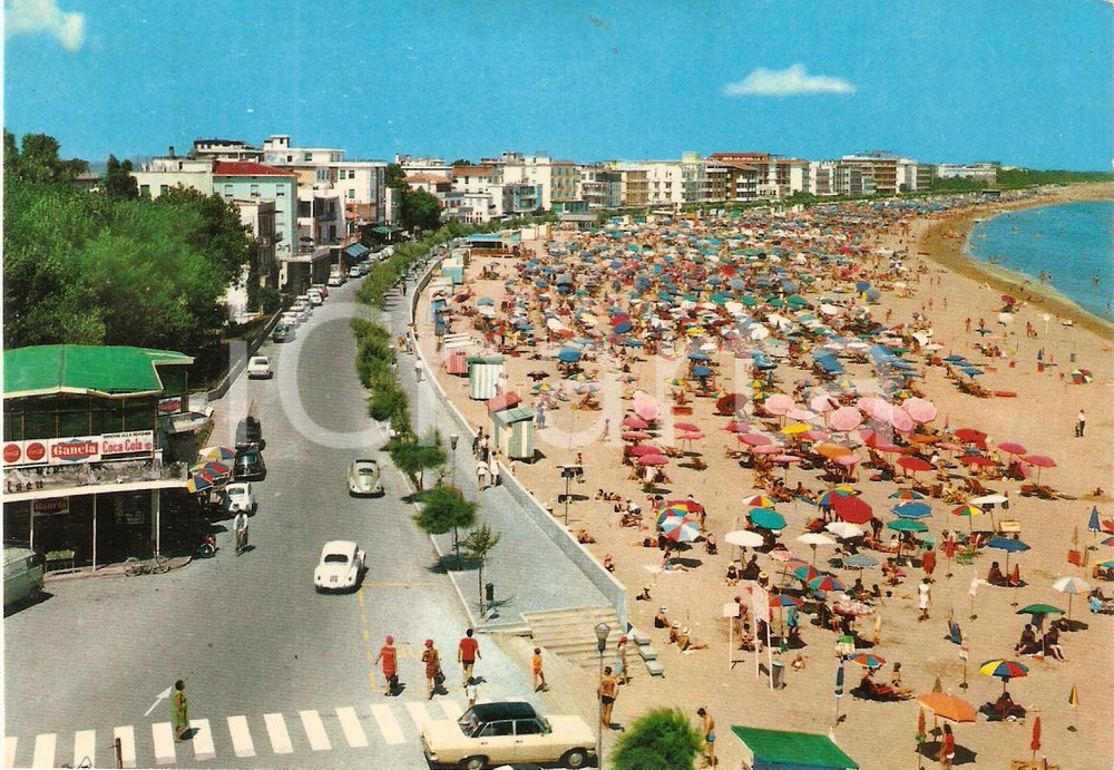 Cartolina originale da collezione 1970 CAORLE VE Panorama FALCONERA con insegne COCA COLA Gancia Cartolina FG VG 1