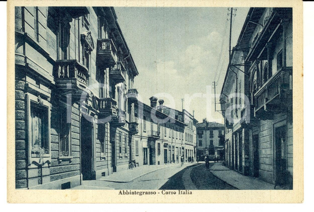 Cartolina originale da collezione 1949 ABBIATEGRASSO MI Veduta di corso ITALIA Cartolina ANIMATA FG VG 1
