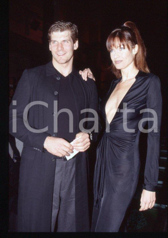 Fotografia d epoca originale Carol ALT Alexei YASHIN a un evento  2000 ca  35 mm vintage slide 6 1