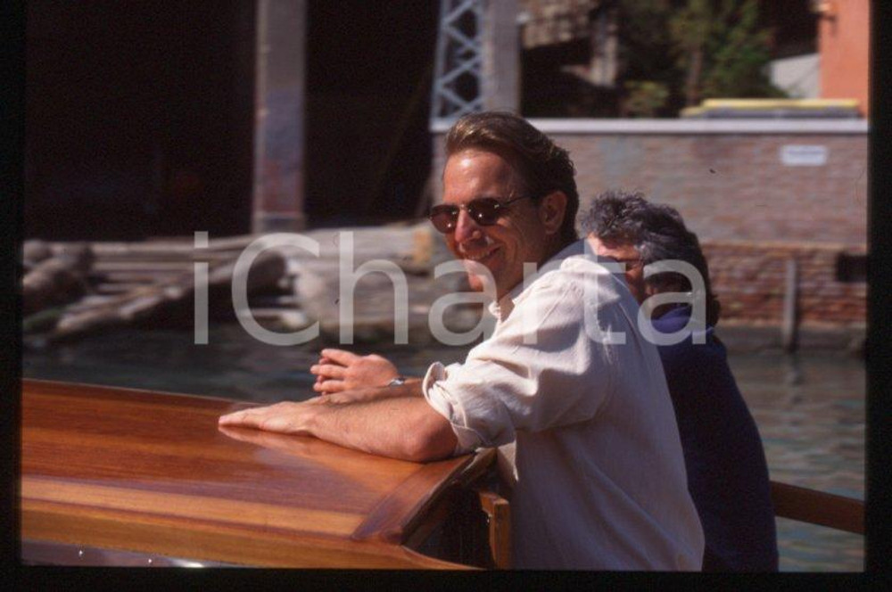 Fotografia d epoca originale Kevin COSTNER  VENEZIA Mostra del Cinema 1995  35 mm vintage slide 40 1