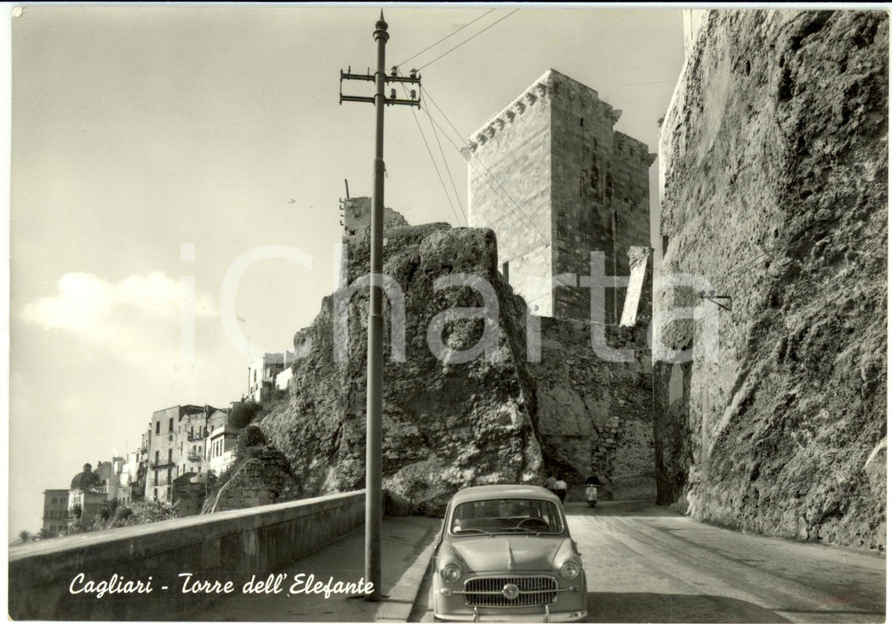 Cartolina originale da collezione 1961 CAGLIARI Veduta della TORRE DELL ELEFANTE Cartolina ANIMATA FG VG 1