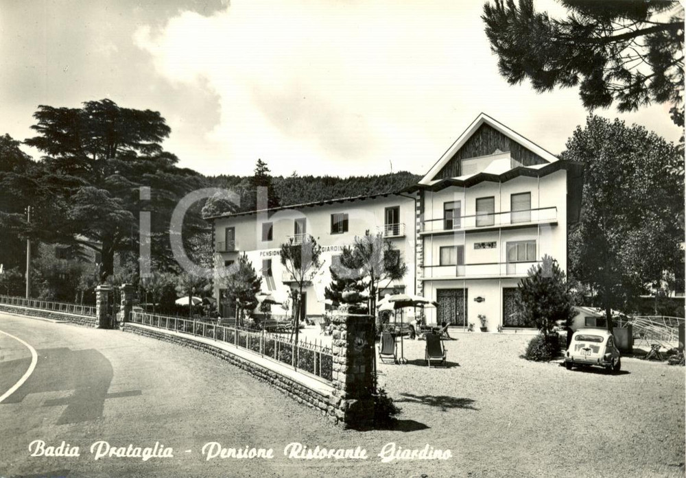 Cartolina originale da collezione 1960 ca BADIA PRATAGLIA AR Ristorante Giardino FIAT 500 Cartolina animata FG 1