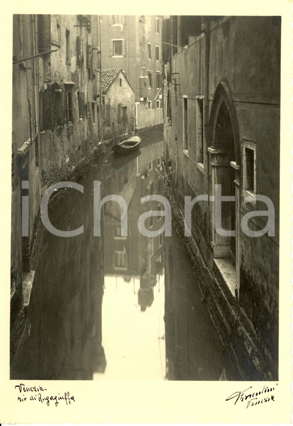 Cartolina originale da collezione 1941 VENEZIA Rio di Ruga Giuffa  Fotografo PIETRO FIORENTINI Cartolina FG NV 1