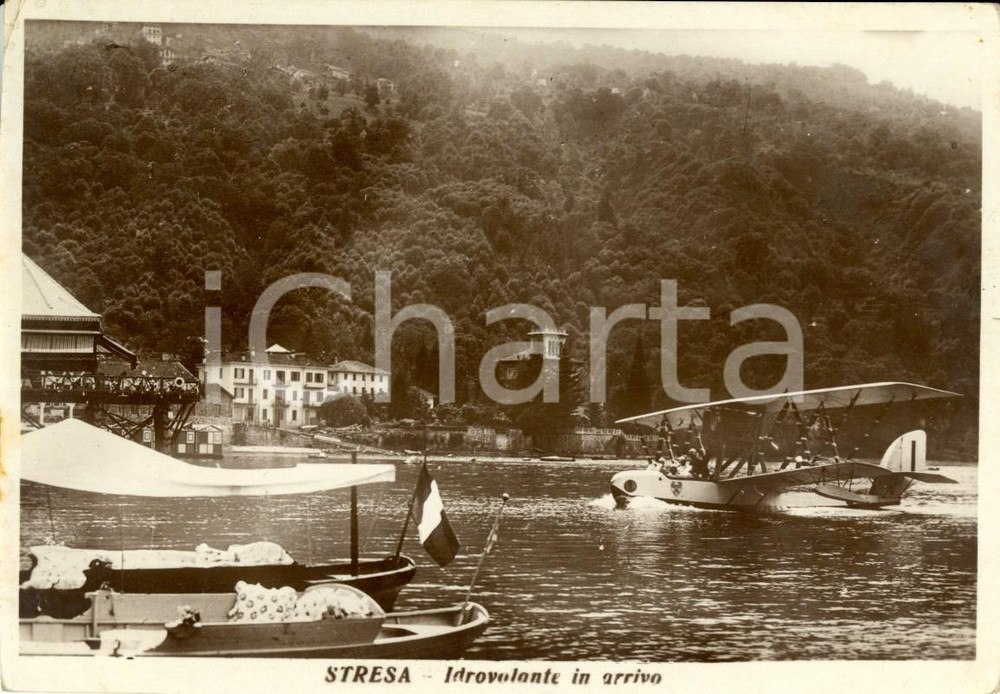 Cartolina originale da collezione 1935 STRESA VB Idrovolante atterra sul Lago MAGGIORE Cartolina ANIMATA FG VG 1
