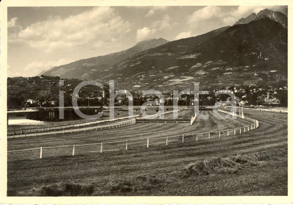 Cartolina originale da collezione 1952 MERANO (BZ) Veduta dell'ippodromo di MAIA *Cartolina postale FG VG 1