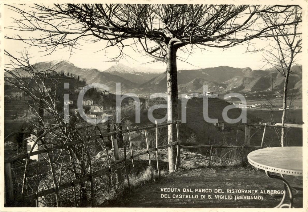 Cartolina originale da collezione 1940 ca BERGAMO Parco ristorante albergo CASTELLO DI SAN VIRGILIO Cartolina NV 1