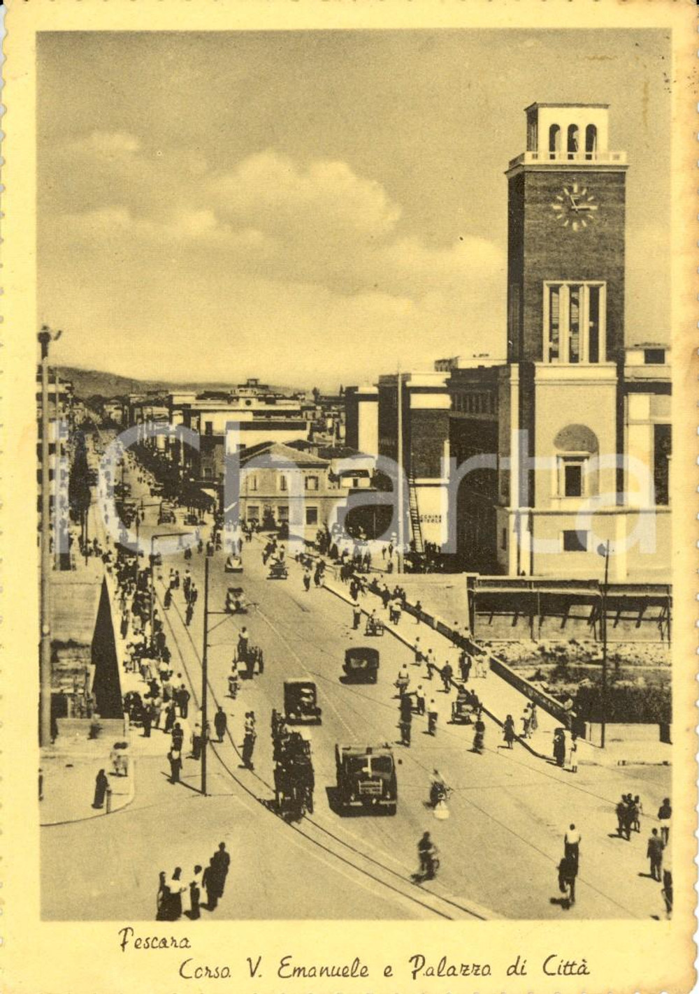 Cartolina originale da collezione 1940 ca PESCARA Corso VITTORIO EMANUELE e Palazzo Comunale *ANIMATA FG VG 1
