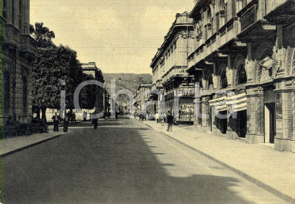 Cartolina originale da collezione 1954 REGGIO CALABRIA Passanti in Corso GARIBALDI *Cartolina postale FG VG 1
