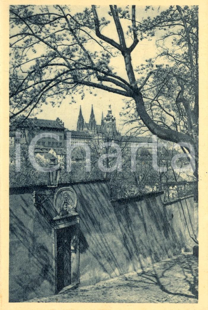 Cartolina originale da collezione 1930 ca PRAGA CZ Scorcio del Castello di HRADCANY Cartolina postale FP NV 1