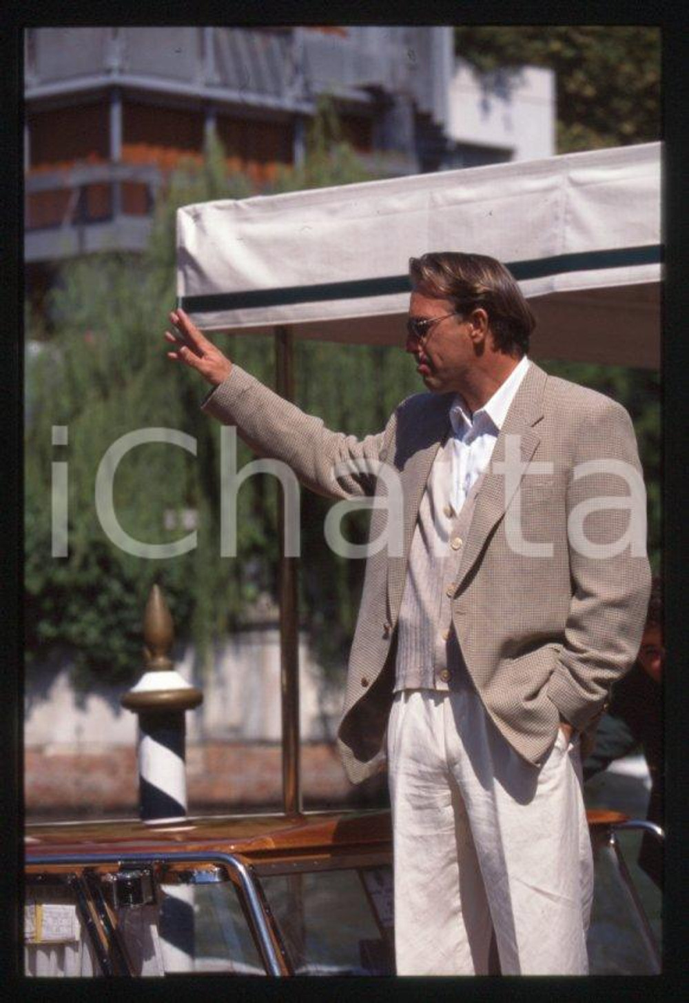 Kevin COSTNER - VENEZIA Mostra del Cinema 1995 * 35 mm vintage slide (81)