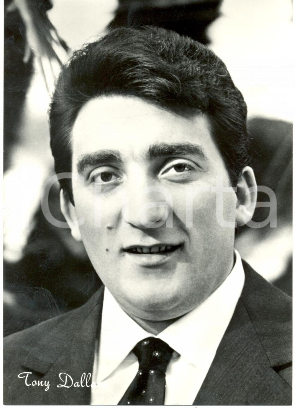 Cartolina originale da collezione 1965 ca MUSICA Tony DALLARA Ritratto fotografico *Cartolina postale FG NV (5) 1