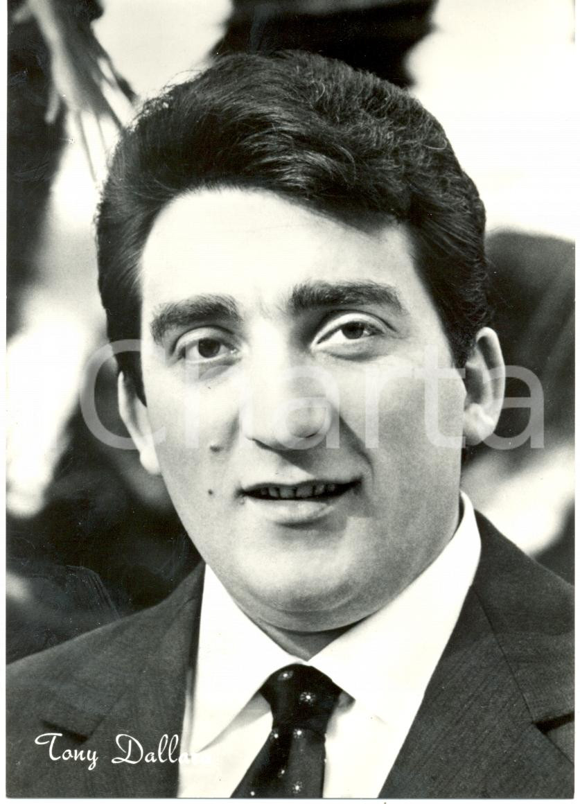 Cartolina originale da collezione 1965 ca MUSICA Tony DALLARA Ritratto fotografico Cartolina postale FG NV 5 1