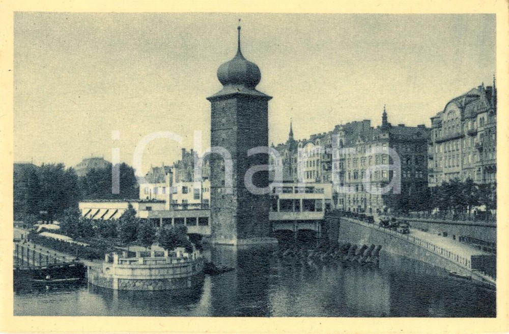 Cartolina originale da collezione 1930 ca PRAGA (CZ) Galleria MANES e torre sul fiume MOLDAVA *FP NV 1