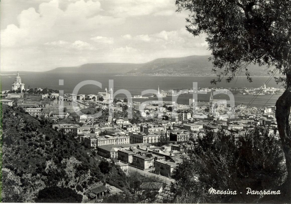 Cartolina originale da collezione 1960 ca MESSINA Veduta panoramica della cittÃ  Cartolina postale FG NV 1