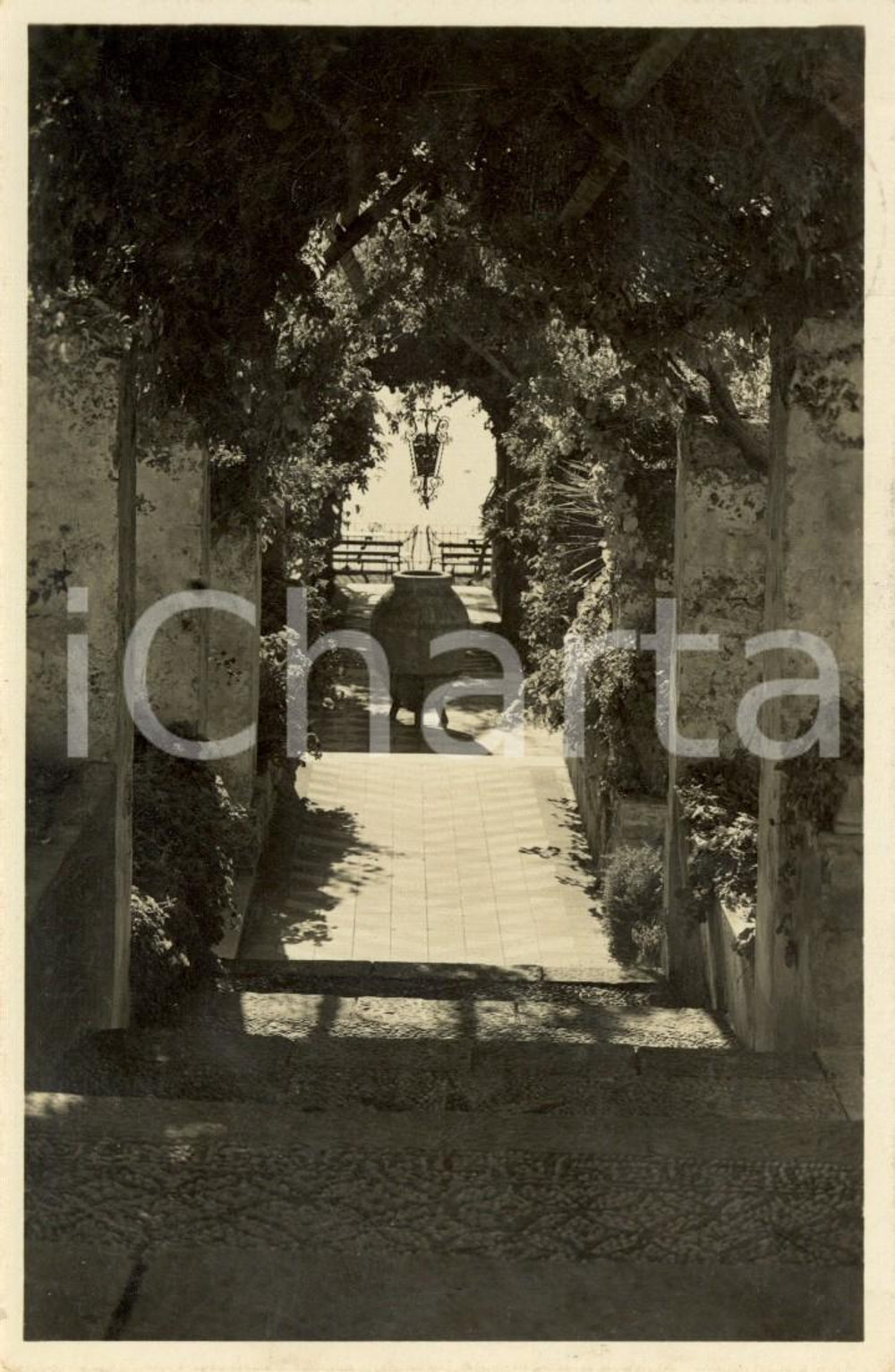 Cartolina originale da collezione 1933 TAORMINA ME Il giardino dell Hotel PALACE a SAN DOMENICO Cartolina FP VG 1