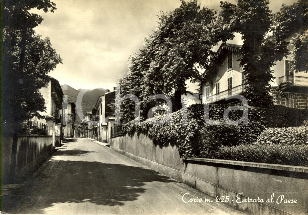 Cartolina originale da collezione 1960 ca CORIO (TO) Via di entrata al paese *Cartolina postale FG NV 1