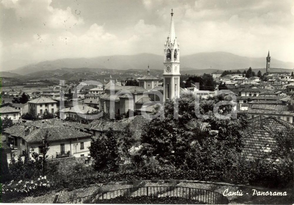 Cartolina originale da collezione 1957 CANTU  CO Veduta generale del paese Cartolina postale FG VG 1