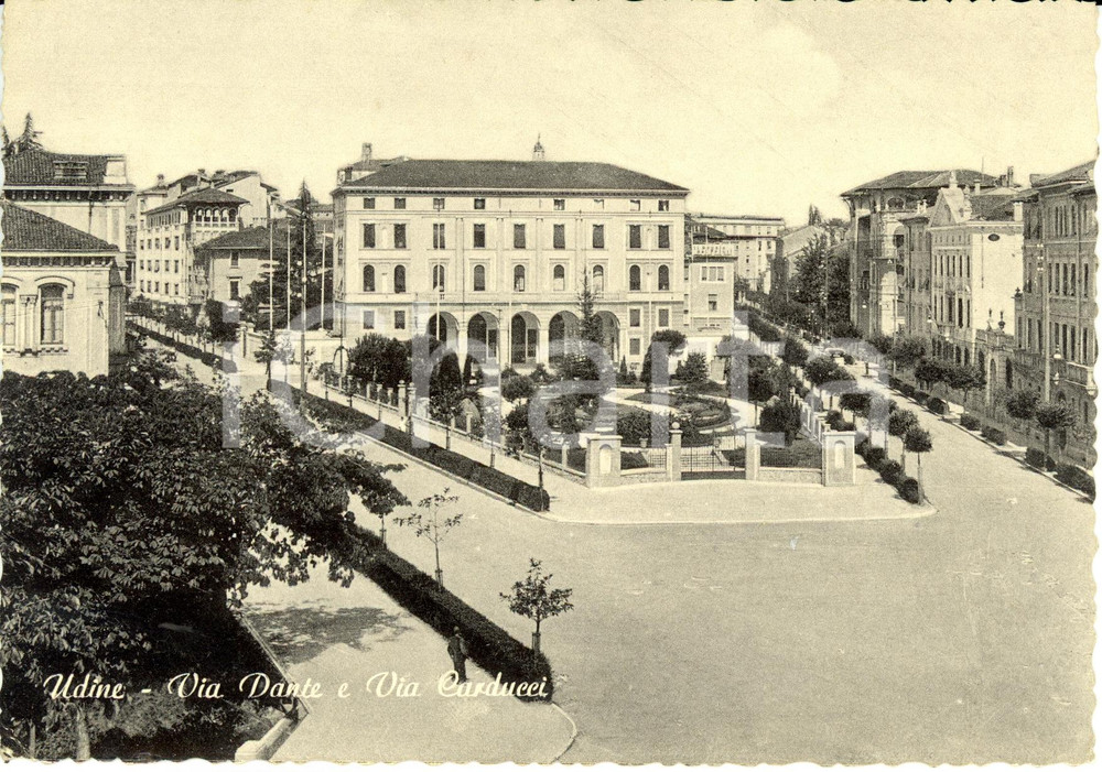 Cartolina originale da collezione 1953 UDINE Veduta panoramica di Via DANTE e di Via CARDUCCI *Cartolina FG VG 1