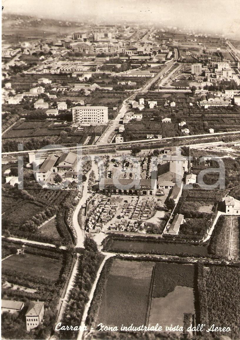Cartolina originale da collezione 1957 CARRARA Zona industriale vista dall aereo Cartolina FG VG 1
