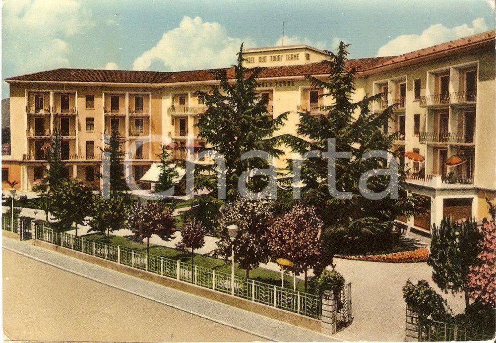 Cartolina originale da collezione 1955 ABANO TERME PD Hotel Due Torri Cartolina FG VG 1