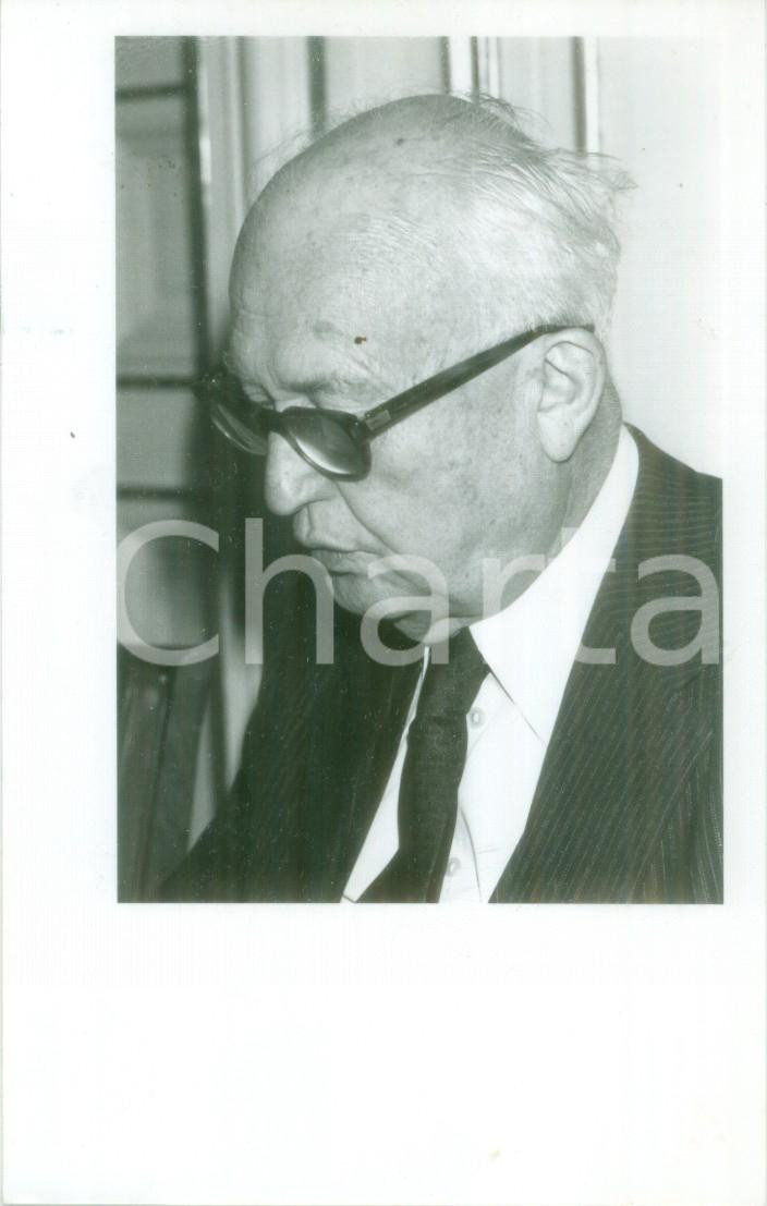 Fotografia d epoca originale 1985 ca PARIS Pierre PFLIMLIN durante una riunione politica Fotografia 1