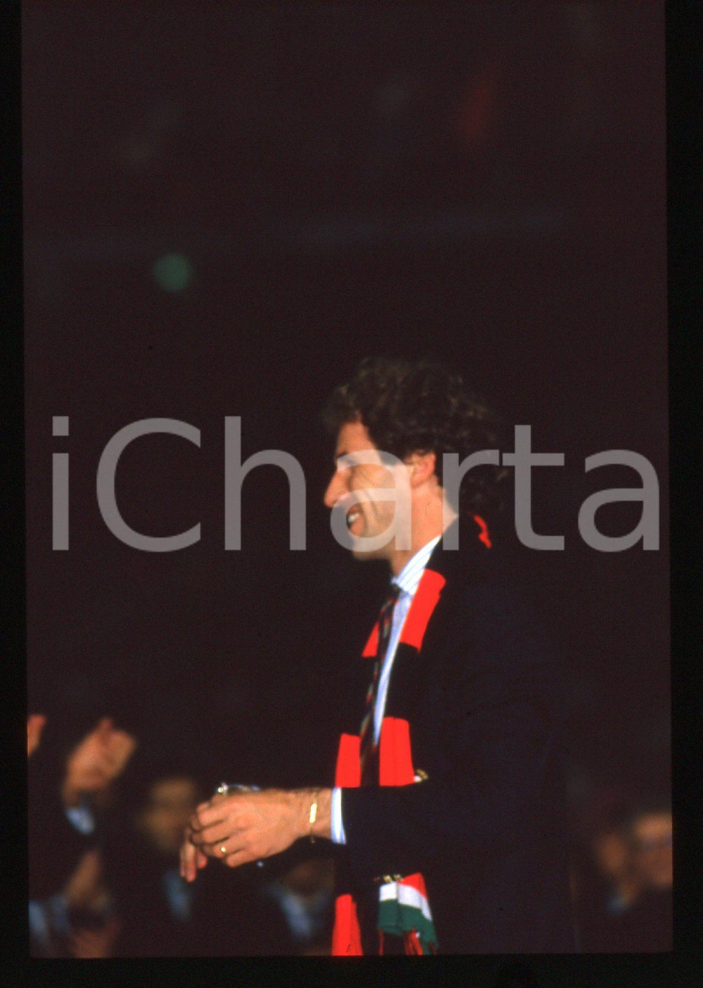 35mm vintage slide* 1988 MILANO CALCIO Franco BARESI festeggia scudetto AC MILAN