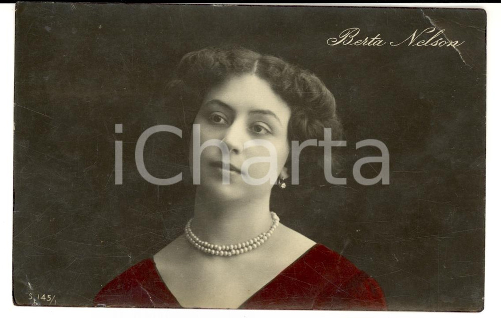 Cartolina originale da collezione 1910 ca Ritratto di Berta NELSON Attrice Cartolina postale FP VG 1