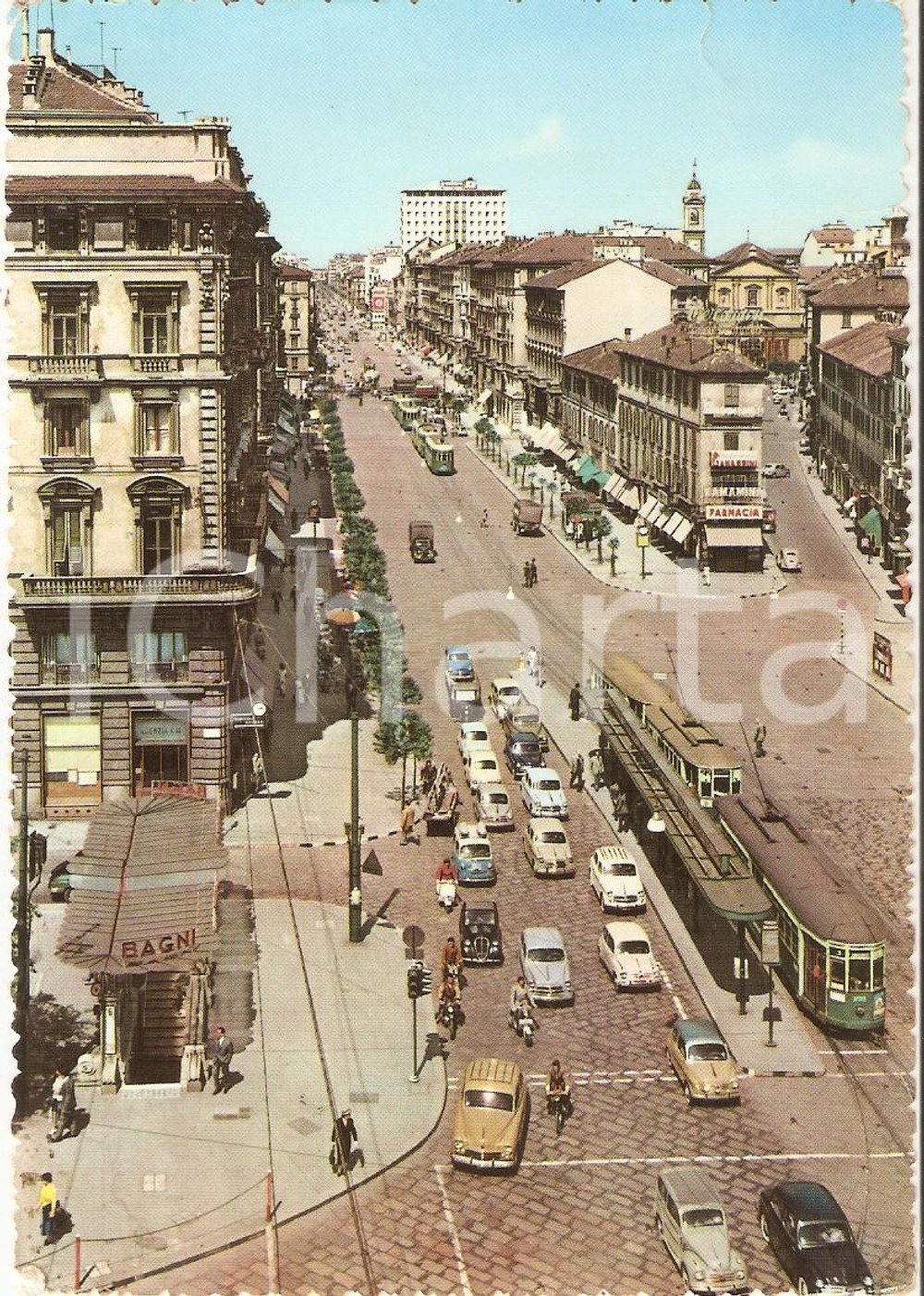 Cartolina originale da collezione 1958 MILANO Tram e auto in Corso Buenos Aires Cartolina FG VG 1